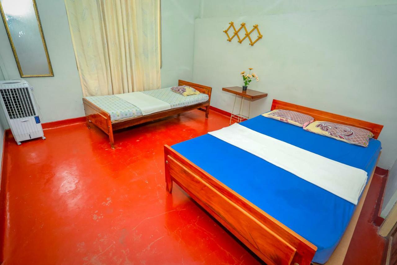 Jaffna Premier Inn Bagian luar foto