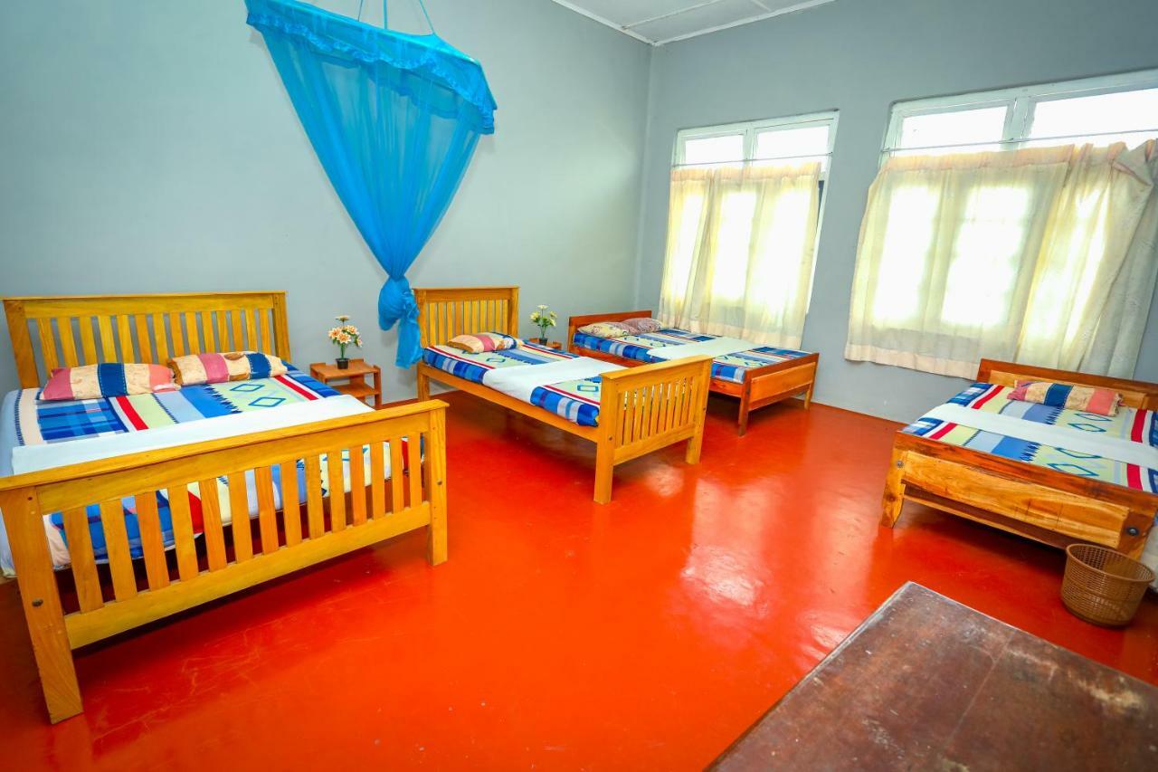 Jaffna Premier Inn Bagian luar foto